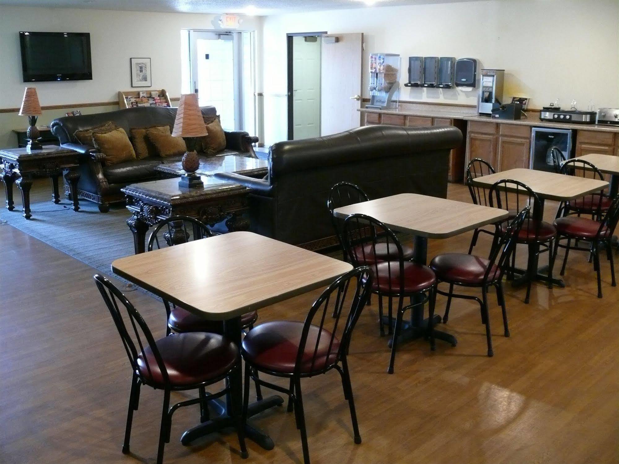 Windsor Place Inn Prairie du Chien Exterior foto